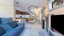 Exterior view of Duplex for sale in  Barcelona Capital  with Air Conditioner and Swimming Pool