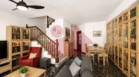 Foto 4 de Casa adosada en venda a Santa Rosa, Mollet del Vallès