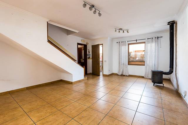 Casa adosada en Venta en Carrer LLEO XIII en Son Ferriol