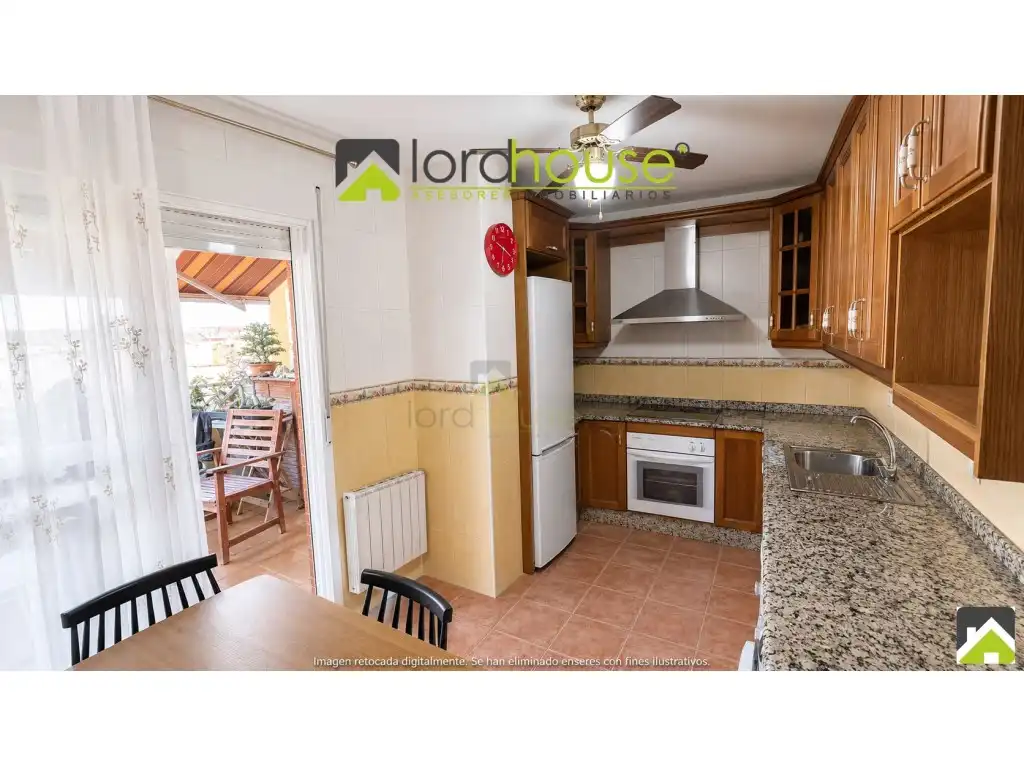 Ático con ascensor en venta en Calle Abellaneda, imagen 12