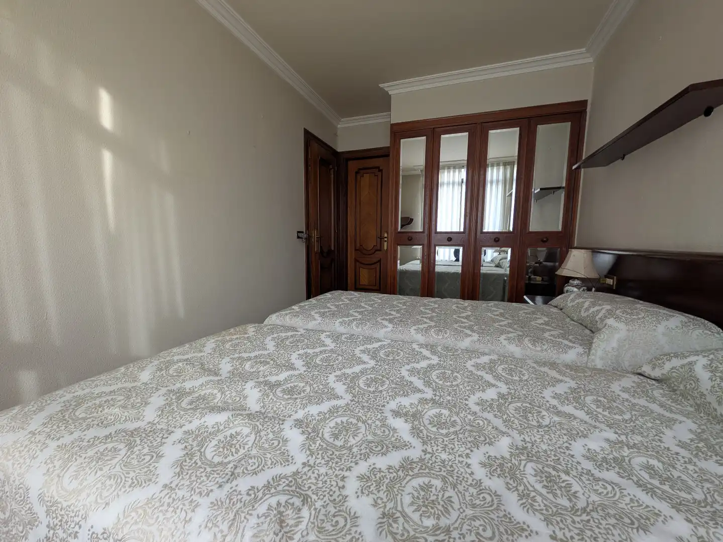 Habitación de Piso en venta en Bilbao  con Calefacción y Amueblado