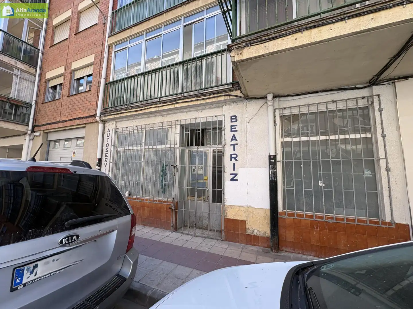 Business premises for sale in Calle de Fernán González 28