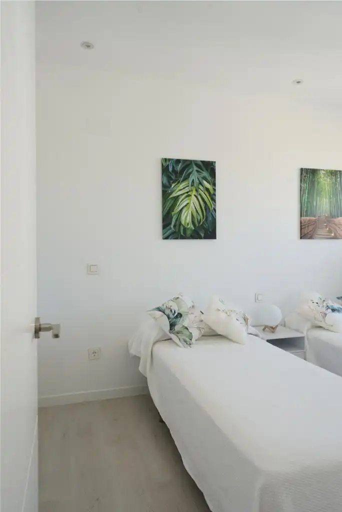 Piso con piscina en venta en Avenida Manuel Clavero Arévalo, imagen 8