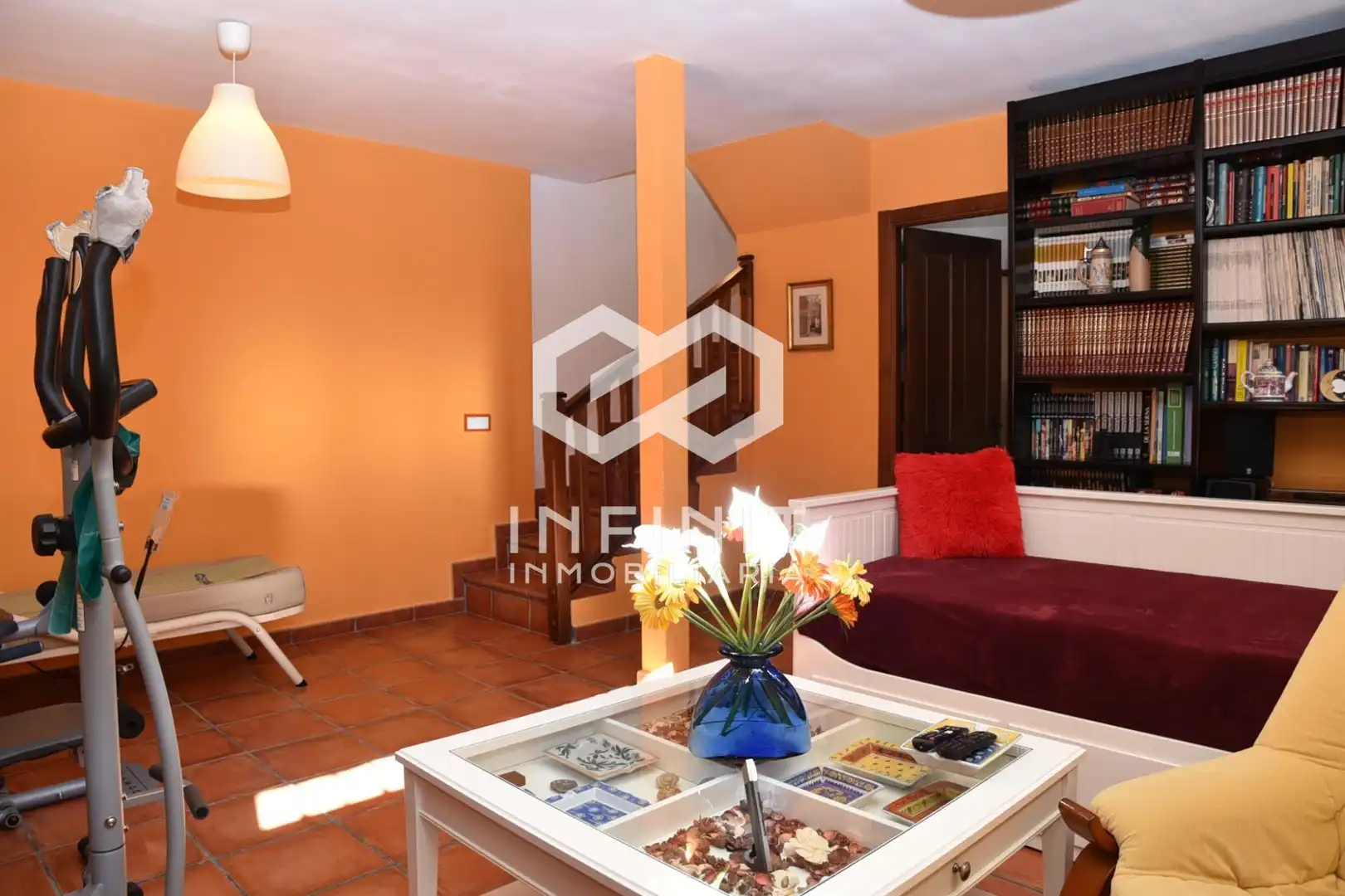 Living room of Houses for sale in Ribatejada, Madrid