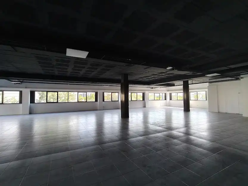 Gebäude zur Miete in El Prat de Llobregat
