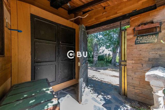 Casa-chalet en Venta en LA 41 A  ZAMADUEÑAS en La Overuela