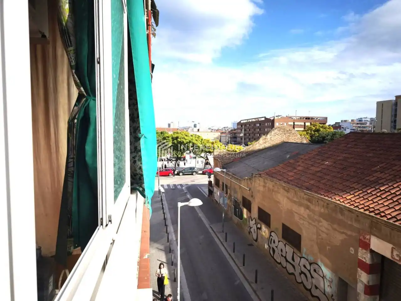 Exterior view of Apartments for sale in Badalona  with Air Conditioner