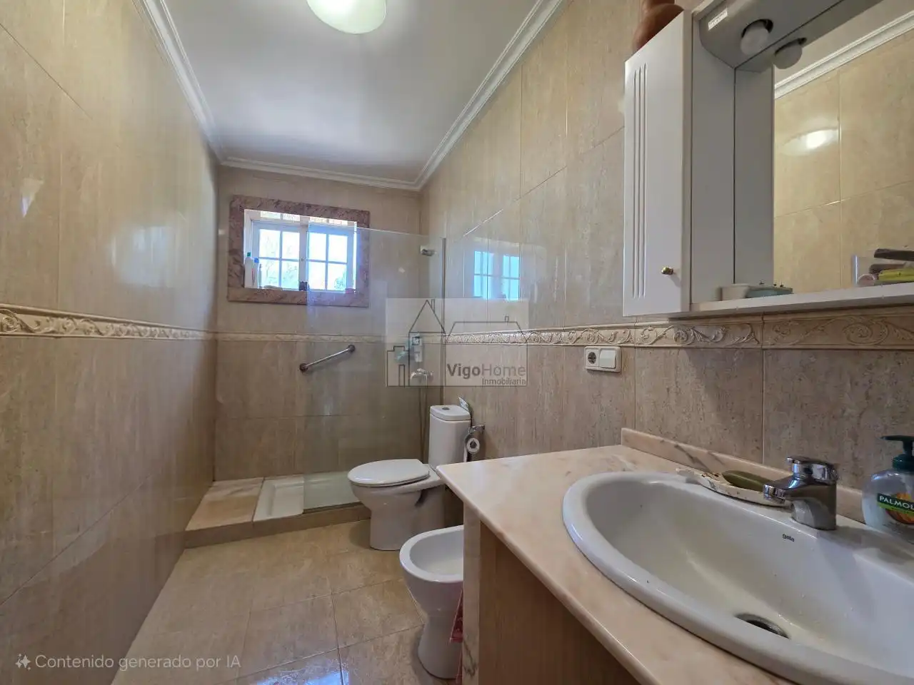 Baño de Casa o chalet en venta en Vigo  con Calefacción y Jardín privado
