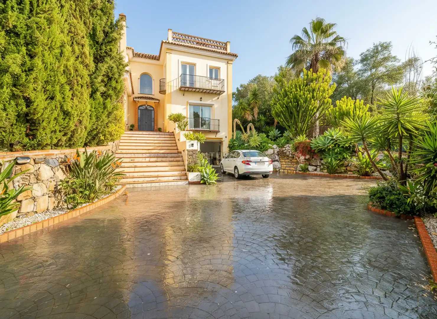 Exterior view of Houses for sale in Mijas  with Air Conditioner, Private garden and Storage room