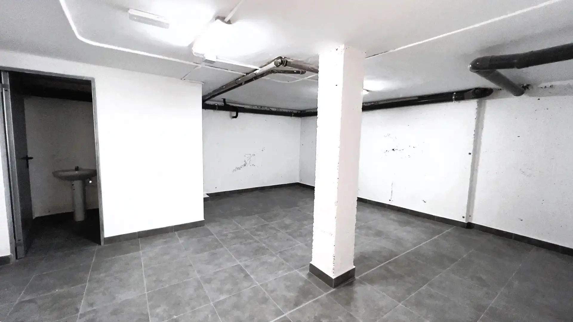 Business premises for sale in Calle de Basilio Boggiero, imagen 15