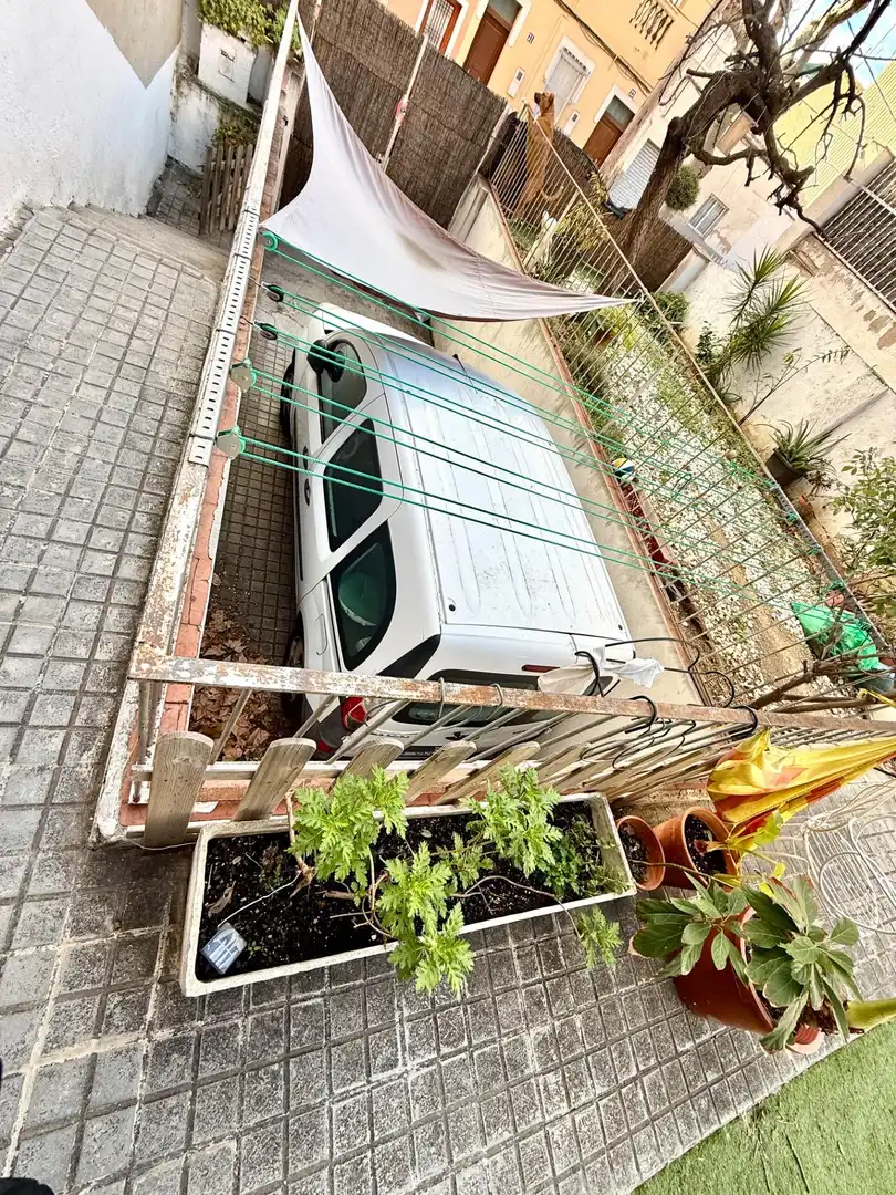 Aparcament de Casa o xalet en venda en El Masnou amb Terrassa, Traster i Balcó