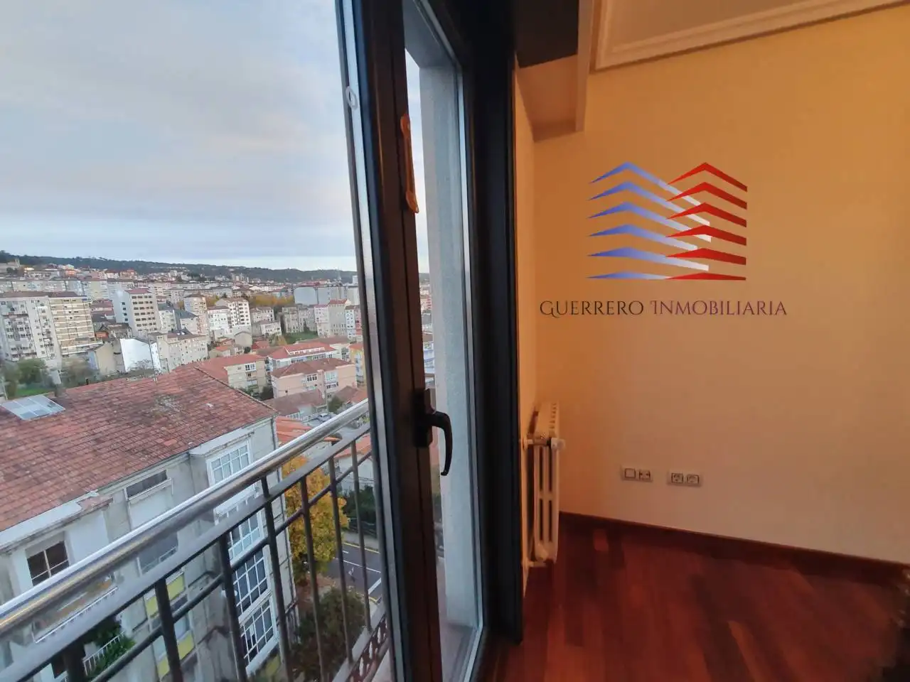 Terrasse von Wohnung zur Miete in Ourense Capital  mit Heizung, Parkett und Terrasse