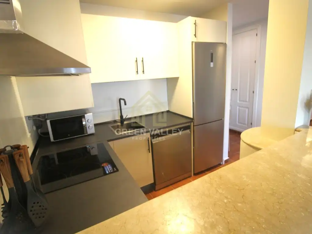 Apartamento de alquiler en URB. MIRADOR DE LA ALCAIDESA. ALTURA 1 LETRA 46, La Alcaidesa