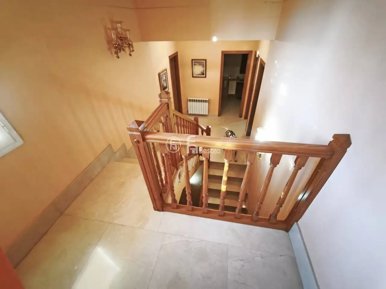 Casa aparellada amb jardí en venda a Avenida Lluís Companys, imagen 38