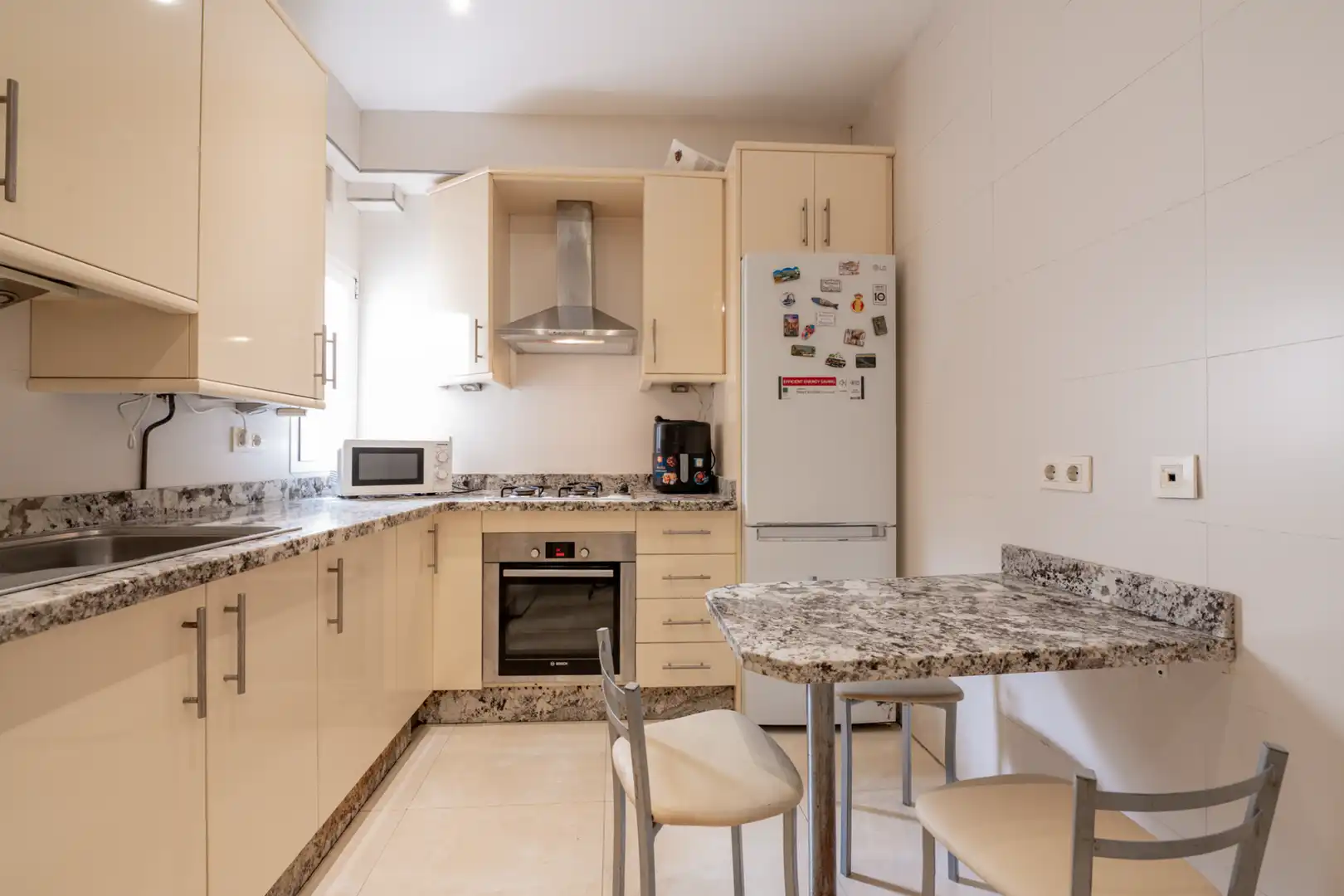 Kitchen of Apartments for sale in Marbella  with Air Conditioner, Terrace and Furnished