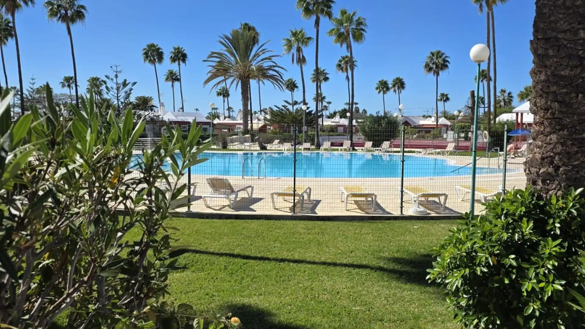 Piscina de Casa o chalet en venta en San Bartolomé de Tirajana con Aire acondicionado, Jardín privado y Terraza