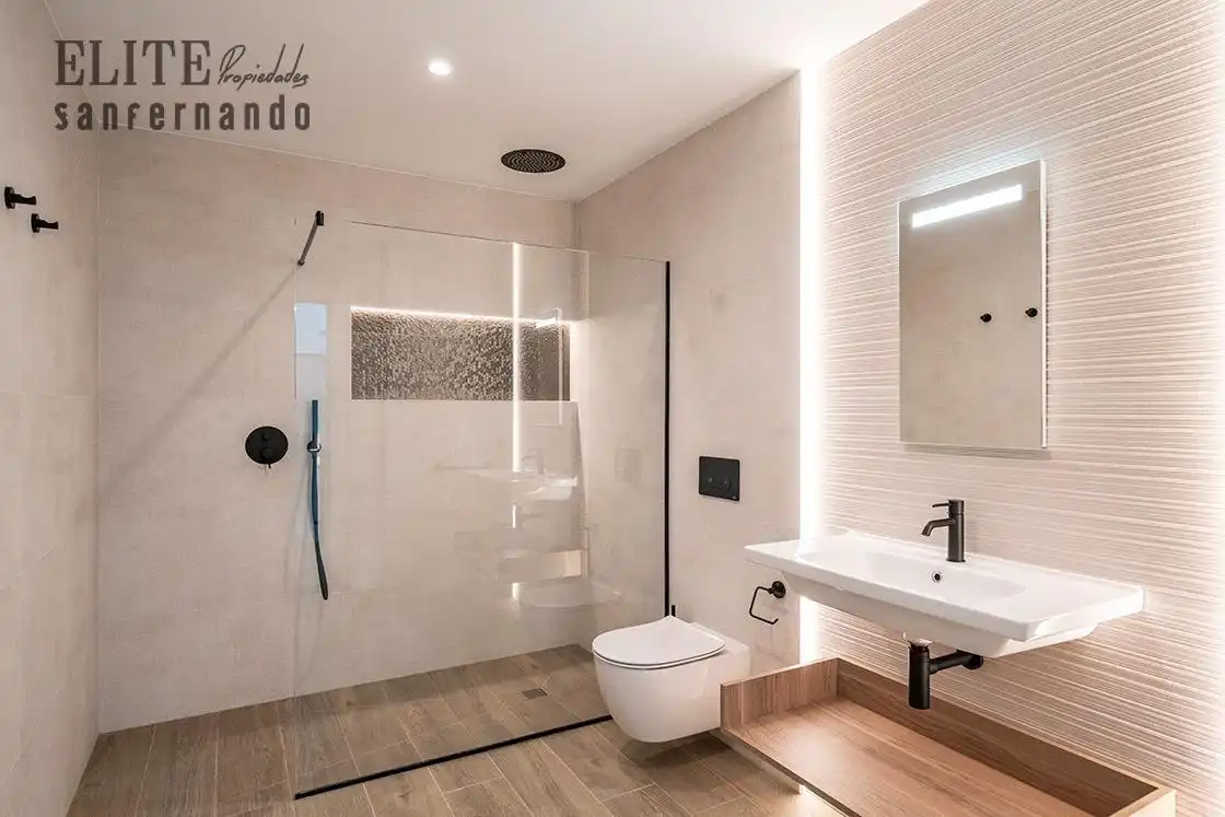Baño de Casa o chalet en venta en Suances con Calefacción, Jardín privado y Piscina