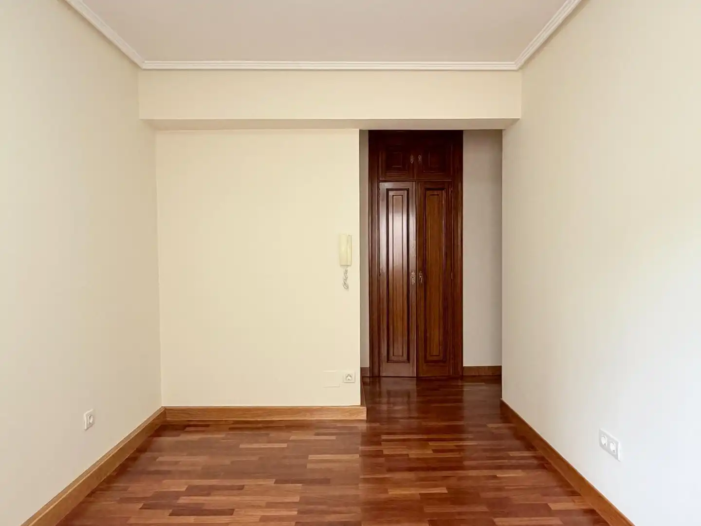 Piso en venta en A Coruña Capital  con Calefacción