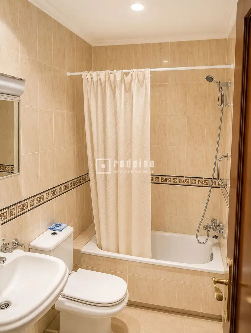 Baño de Piso en venta en Málaga con Terraza