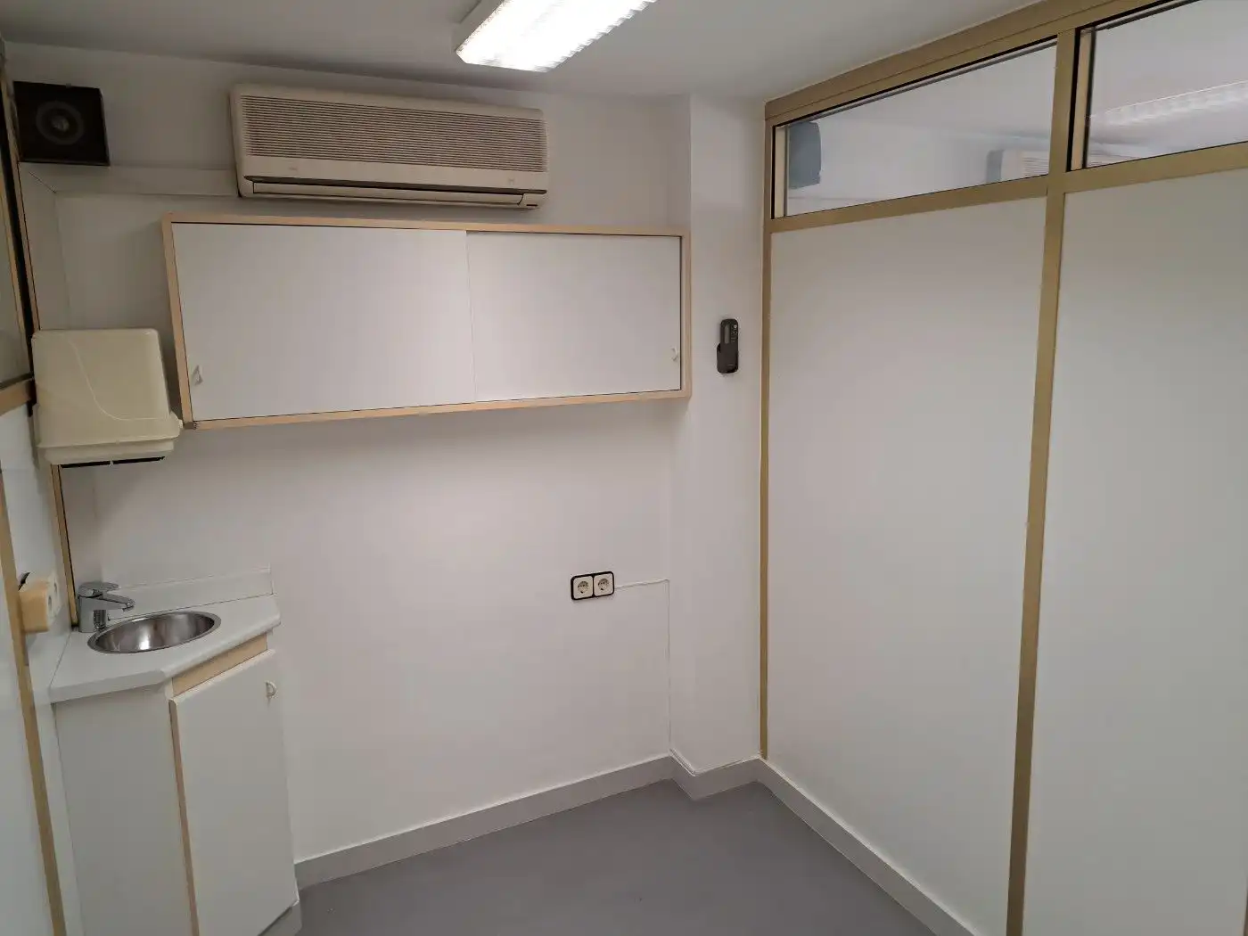 Local comercial en venda a Canovelles, imagen 16