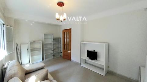 Foto 3 de Pis de lloguer a Julia Nebot, Vista Alegre, Madrid Capital