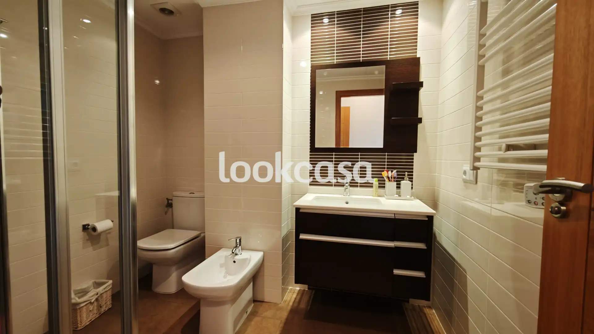 Baño de Ático en venta en Sanxenxo con Aire acondicionado, Calefacción y Parquet