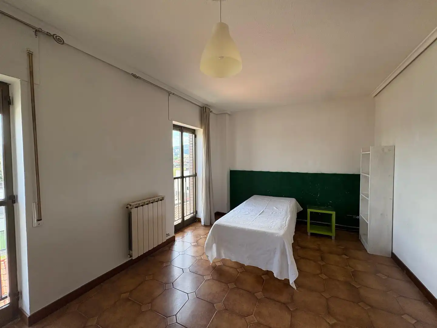 Dormitori de Dúplex en venda en Torrelavega  amb Moblat