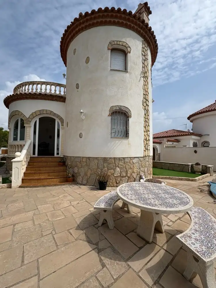 Villa con giardino in vendita a Miami Platja, imagen 5