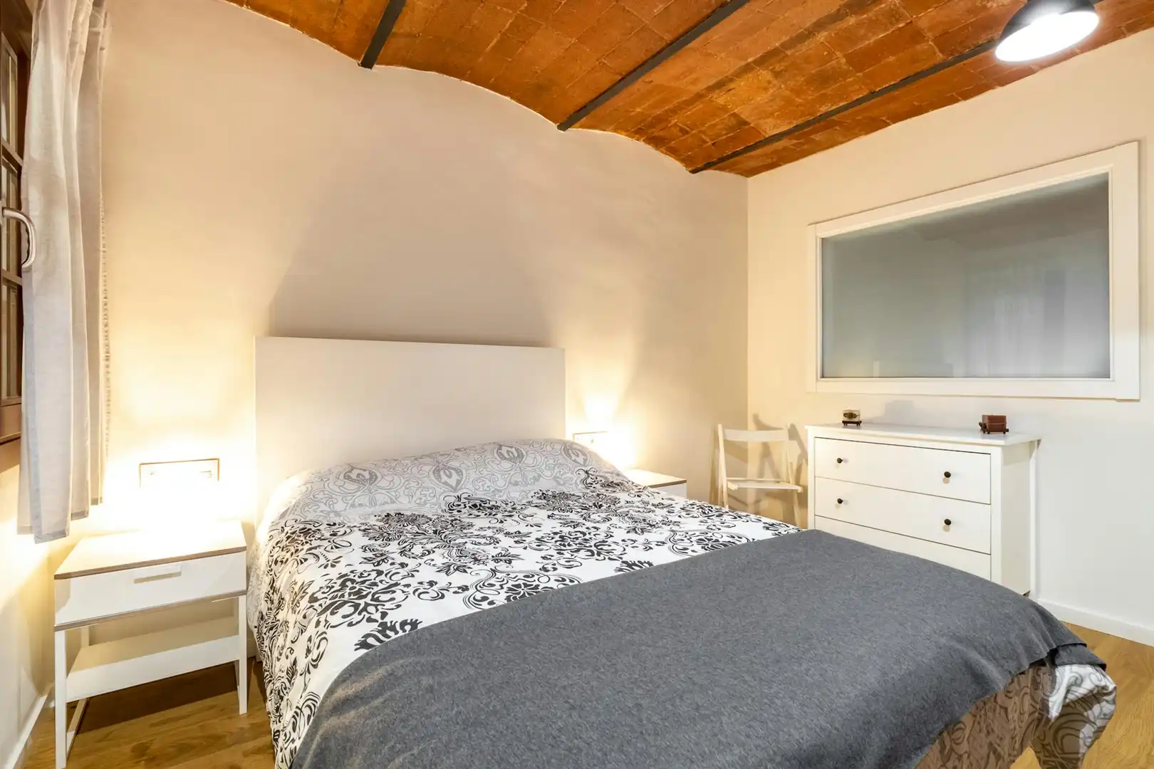 Habitación de Piso de alquiler en Barcelona con Aire acondicionado, Calefacción y Amueblado