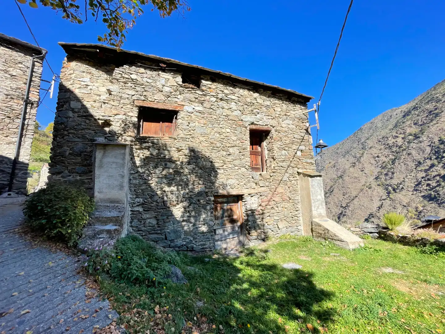 Vista exterior de Casa o chalet en venta en Llavorsí con Calefacción, Jardín privado y Parquet