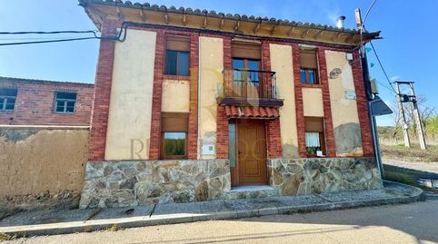 Foto 2 von Haus oder Chalet zum Verkauf in Calle Carretera, 35, Gradefes, León