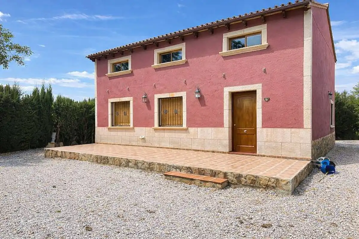 Chalet en alquiler en Lugar Escorredor