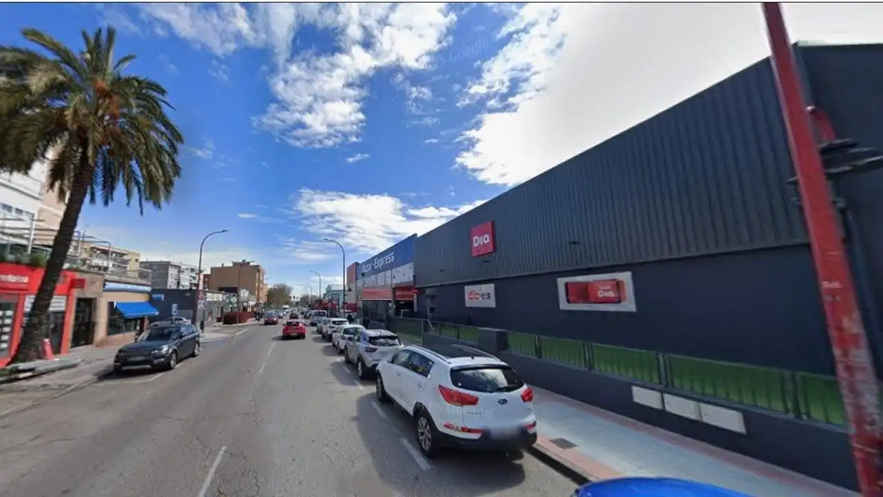Vista exterior de Piso en venta en Parla