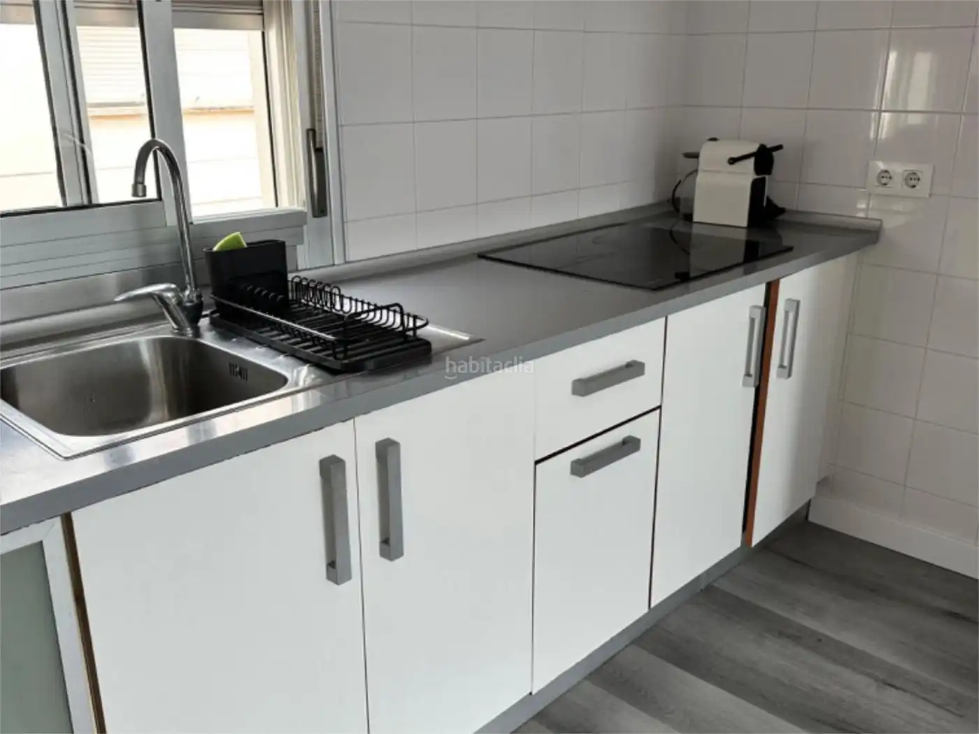 Apartamento con ascensor en venta en Calle Coronel Francisco Valdés 12, imagen 4