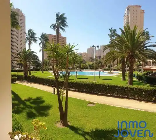 Apartamento de alquiler en Carrer Hisenda de l'Administrador, Playa Muchavista