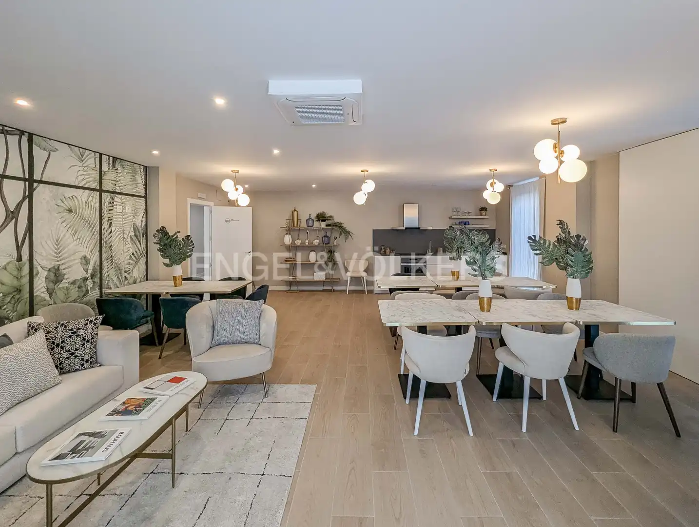 Dining room of Flat for rent in Esplugues de Llobregat  with Air Conditioner, Heating and Parquet flooring