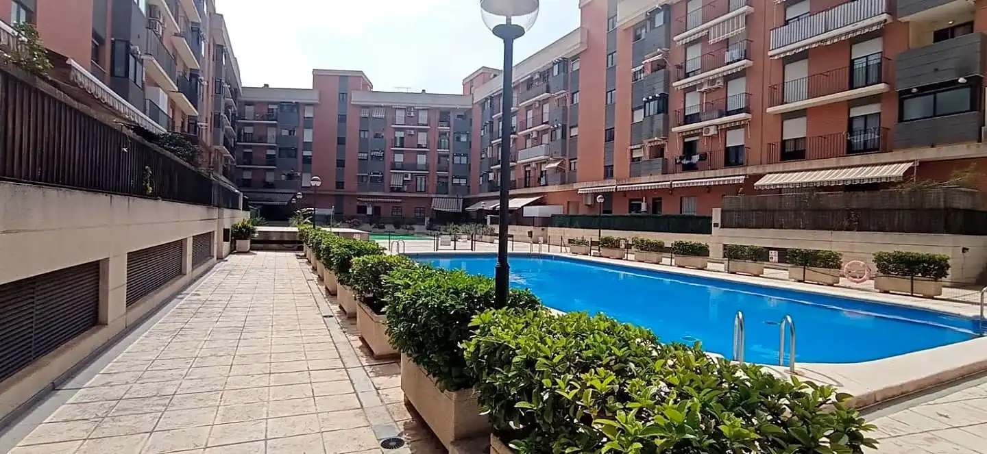 Pis de lloguer a De Colón, Moncada