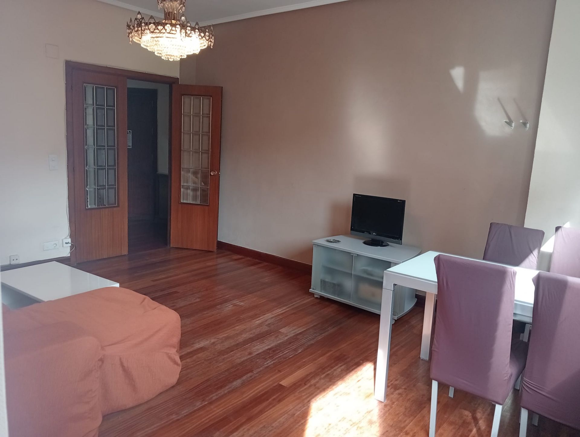 Sala de estar de Piso en venta en Bilbao  con Calefacción, Trastero y Balcón