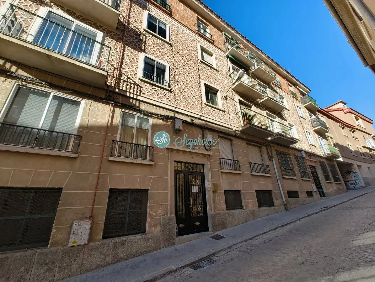 Exterior view of Flat for sale in Segovia  with Air Conditioner, Heating and Balcony
