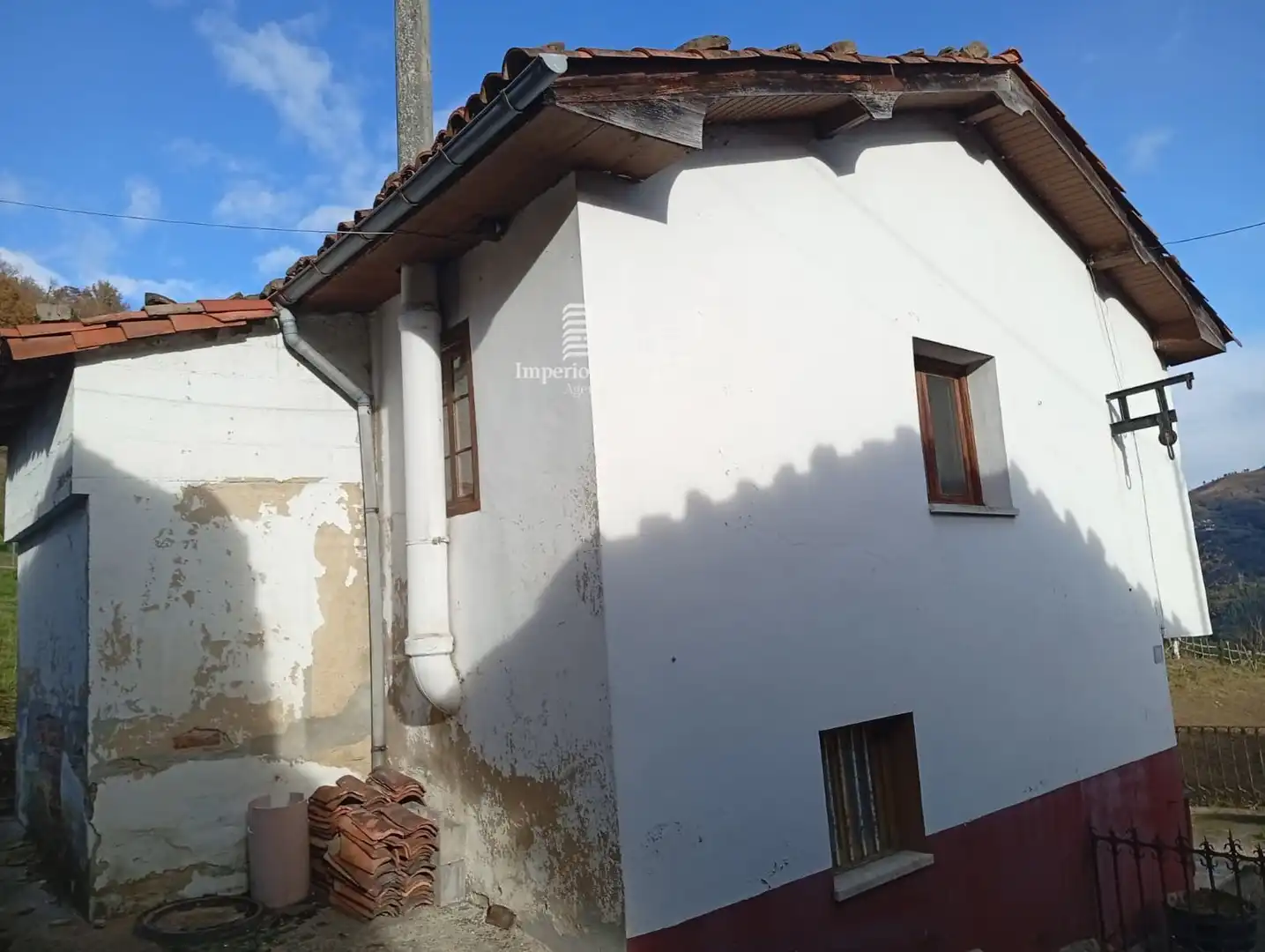Außenansicht von Haus oder Chalet zum Verkauf in Mieres (Asturias) mit Terrasse