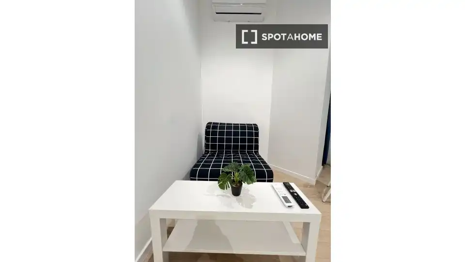 Habitació a Universidad - Malasaña