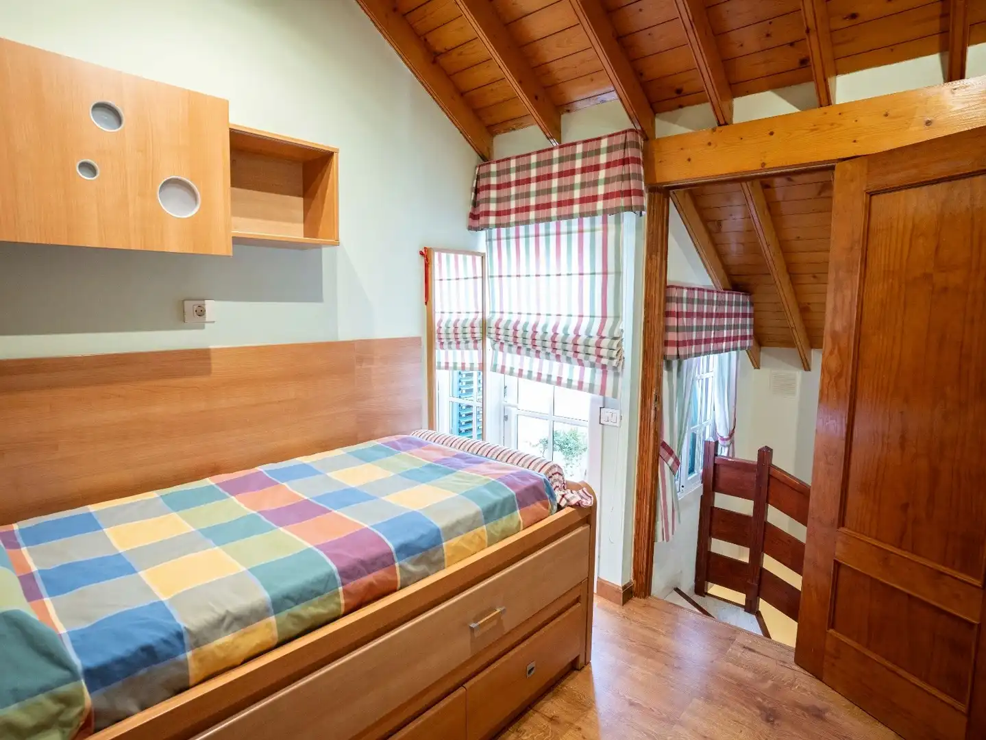 Bedroom of Detached homes for sale in San Cristóbal de la Laguna  with Parquet flooring, Terrace and Furnished