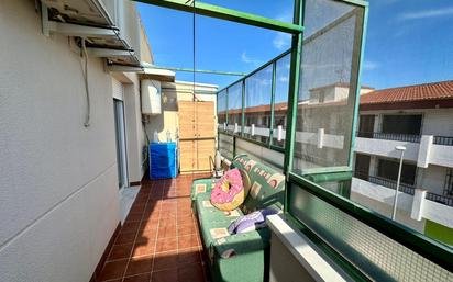 Terrasse von Wohnungen zum verkauf in Roquetas de Mar mit Klimaanlage, Terrasse und Gemeinschaftspool
