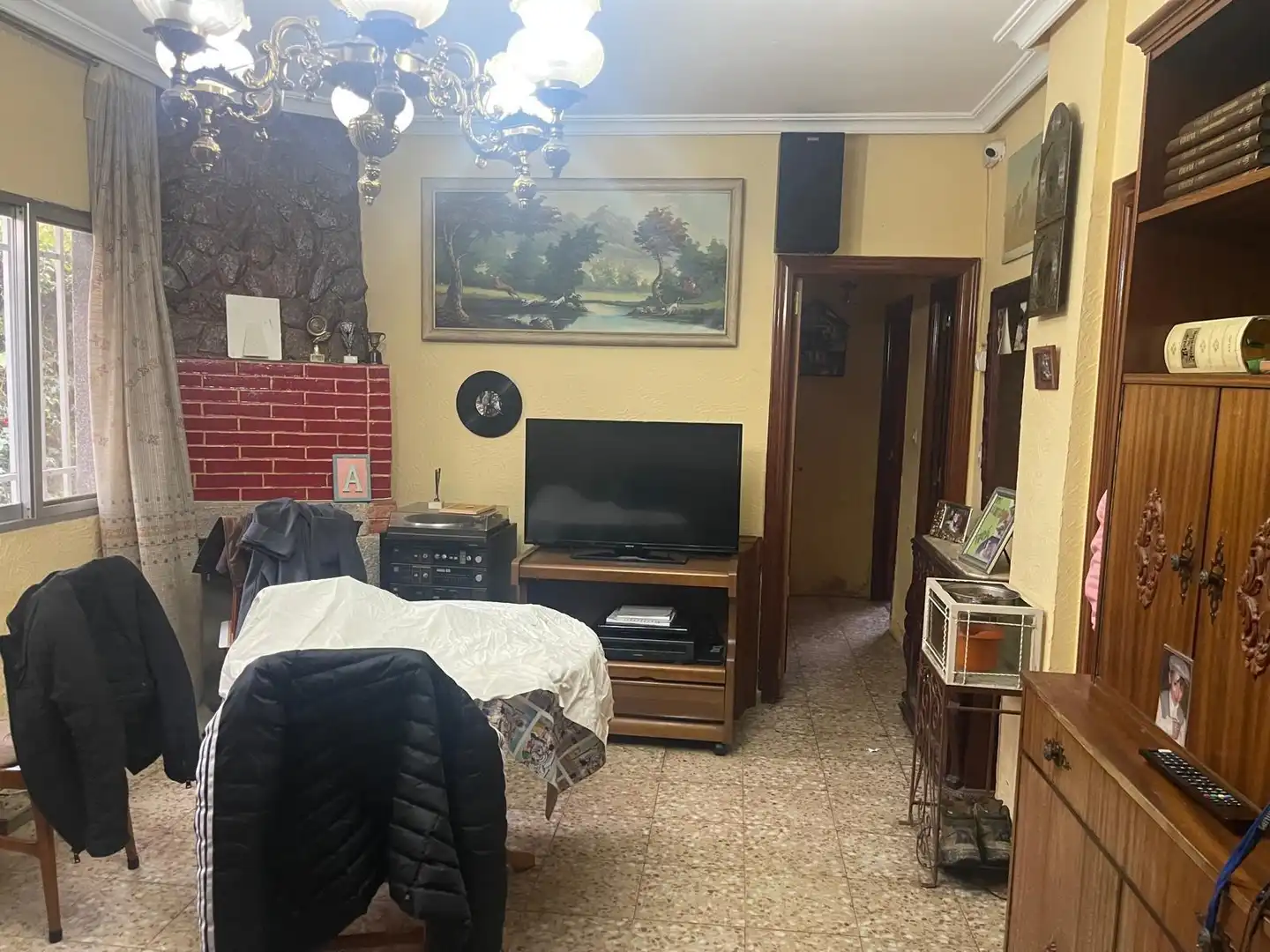 Sala d'estar de Casa adosada en venda en Madrid amb Jardí privat i Terrassa