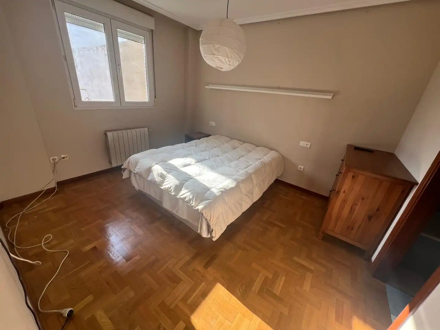 Habitación de Piso en venta en Gijón  con Calefacción, Horno y Lavadora