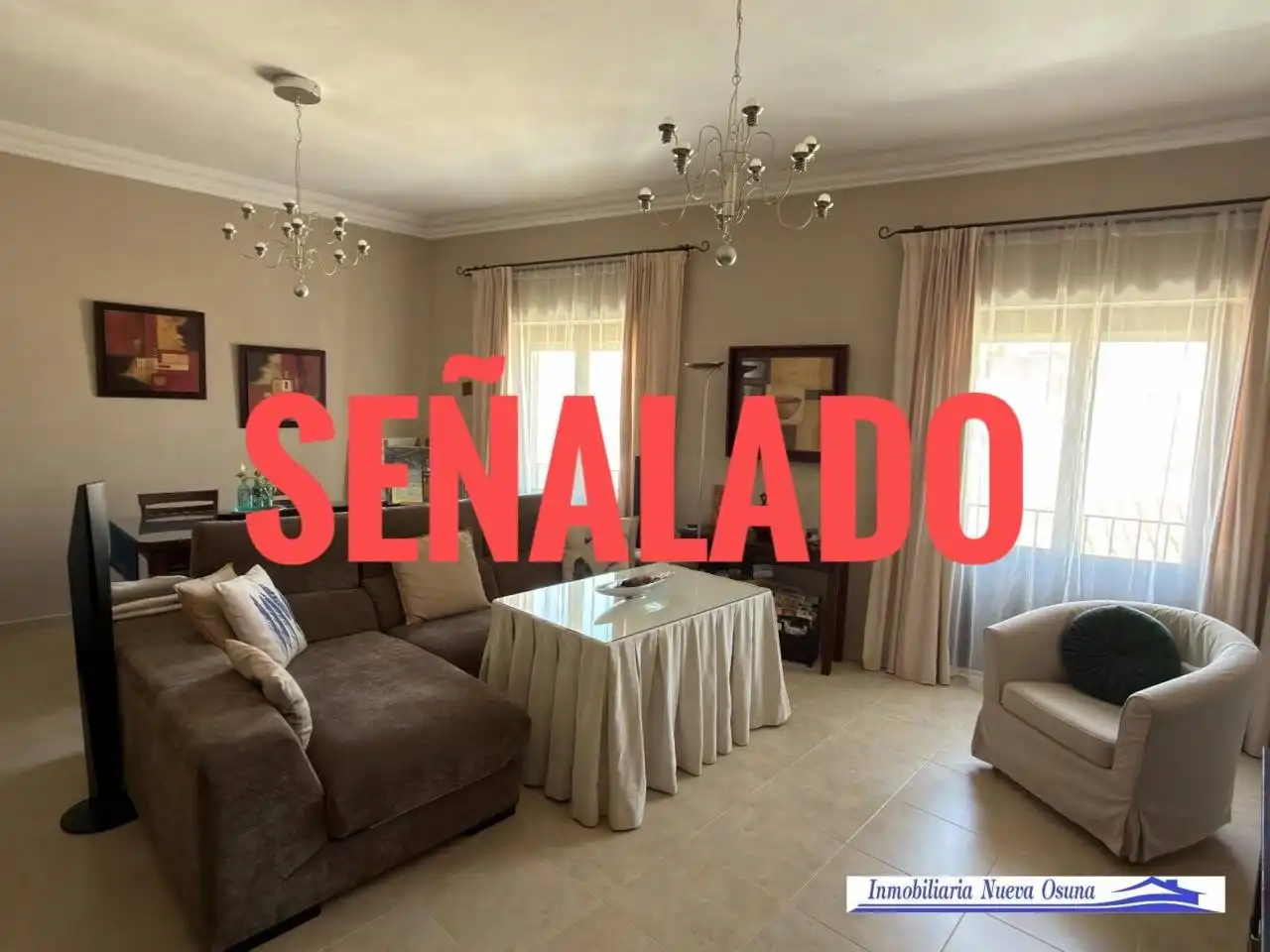 Sala d'estar de Pis en venda en Osuna amb Aire condicionat i Terrassa