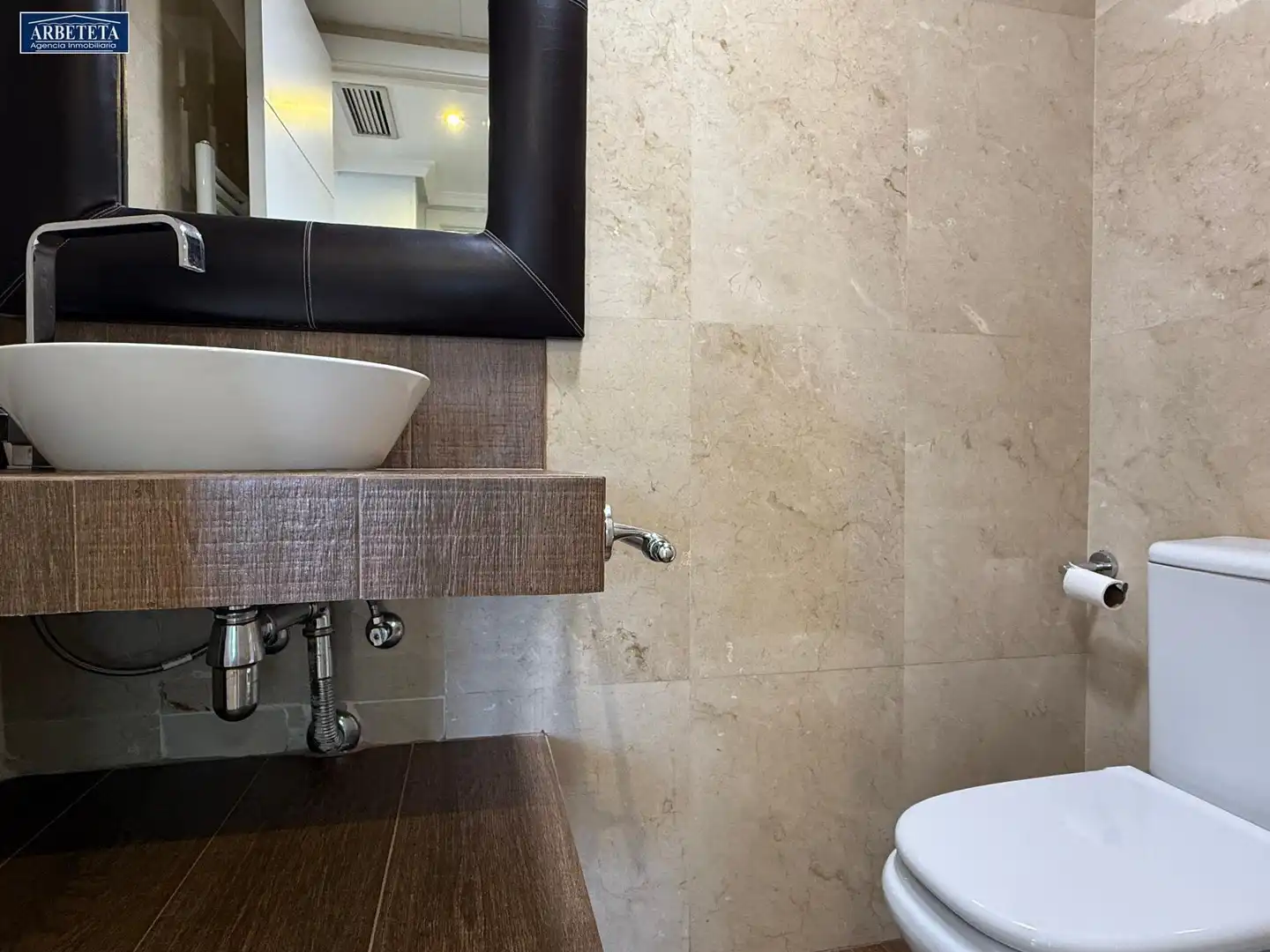 Badezimmer von Maisonette zur Miete in Guadalajara mit Klimaanlage, Heizung und Parkett