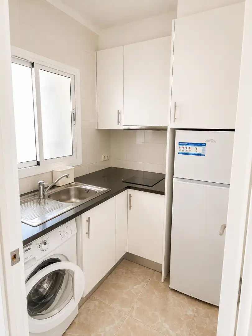 Flat for rent in Carrer Ponent, Puig Ses Forques - Torre Colomina