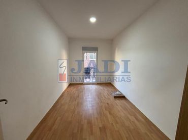 Pis amb ascensor en venda a Valdepeñas