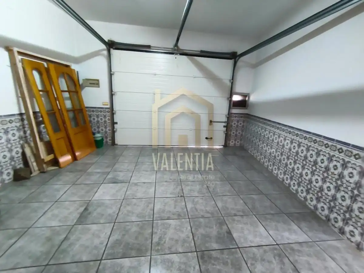Casa o xalet en venda en Alginet amb Moblat i Alarma